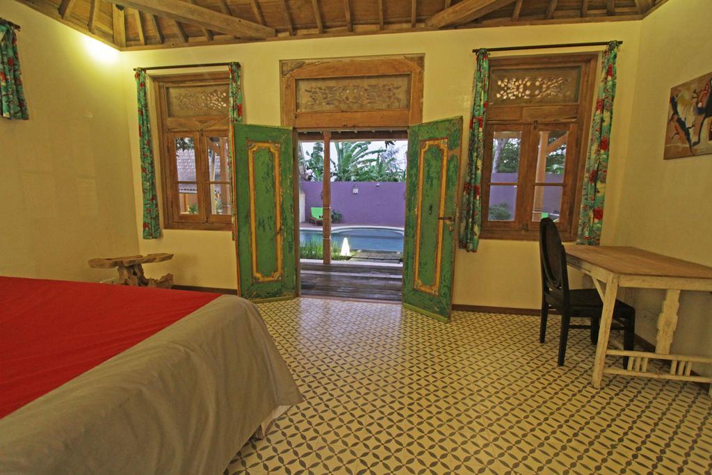 Guesthouse Mooz Canggu Quarto foto